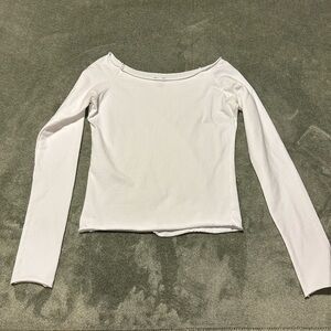 Brandy Melville off the shoulder tee one size